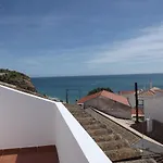Nyaraló Sea